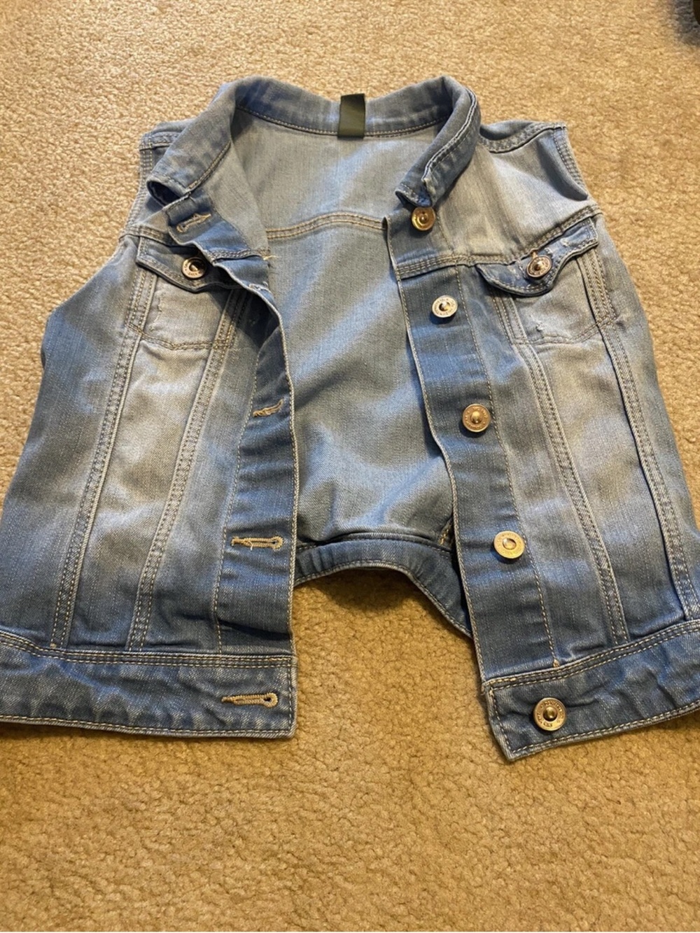 zara kids size large denim vest